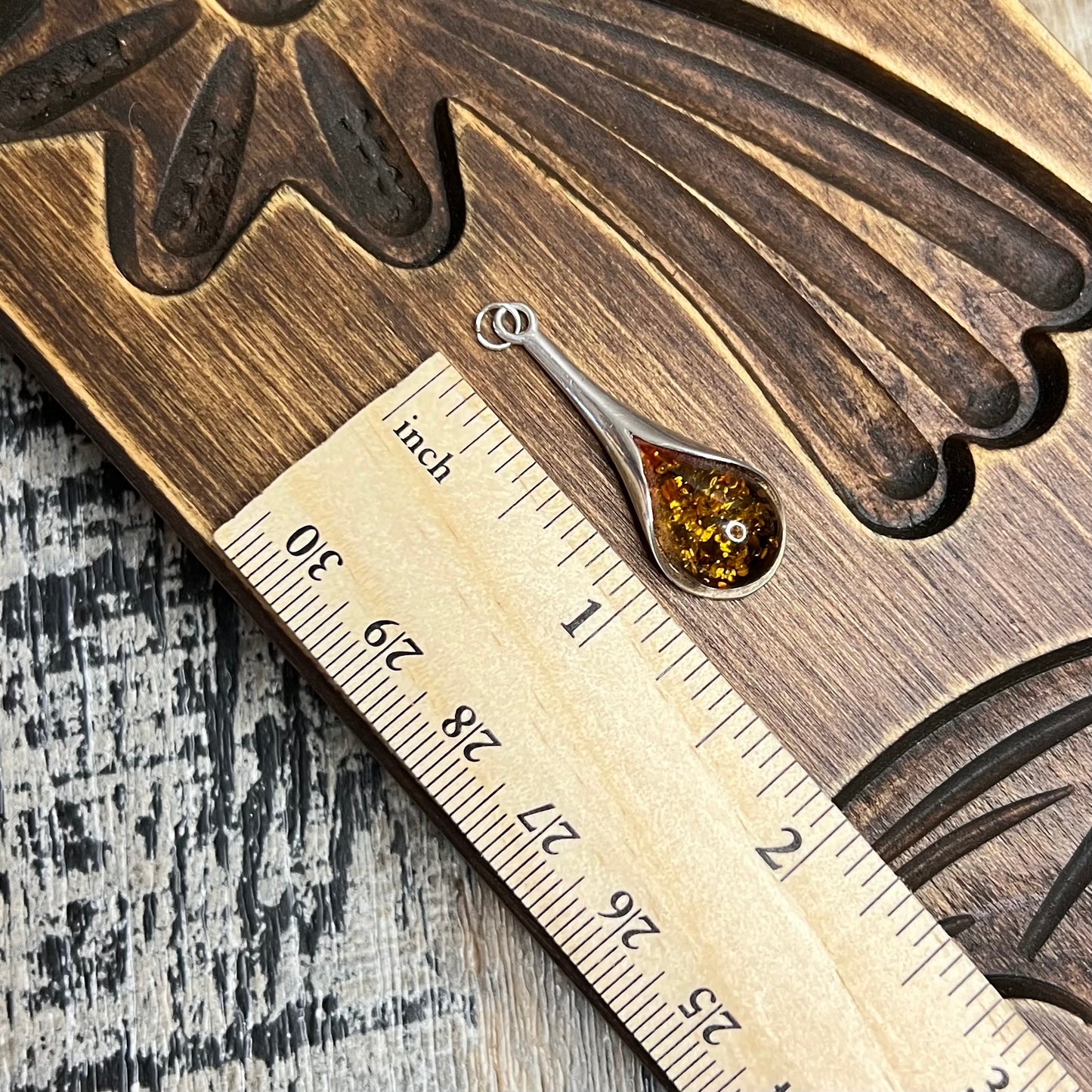 Beautiful Sterling Silver Green Amber Floral Pendant Charm