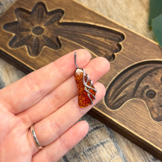 Stunning Sterling Silver Abstract Amber Pendant