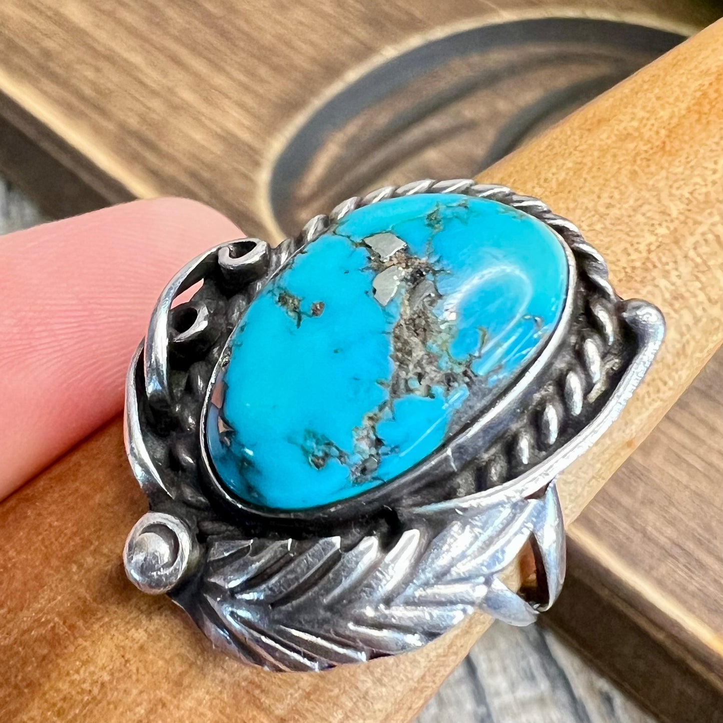 Dreamy Native American Sterling Silver Turquoise Navajo Ring size R