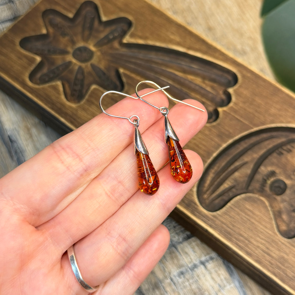 Beautiful Sterling Silver Amber Drop Earrings