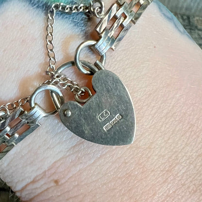 Sterling Silver Heart Padlock Gate Bracelet 7 1/2 Inch Length