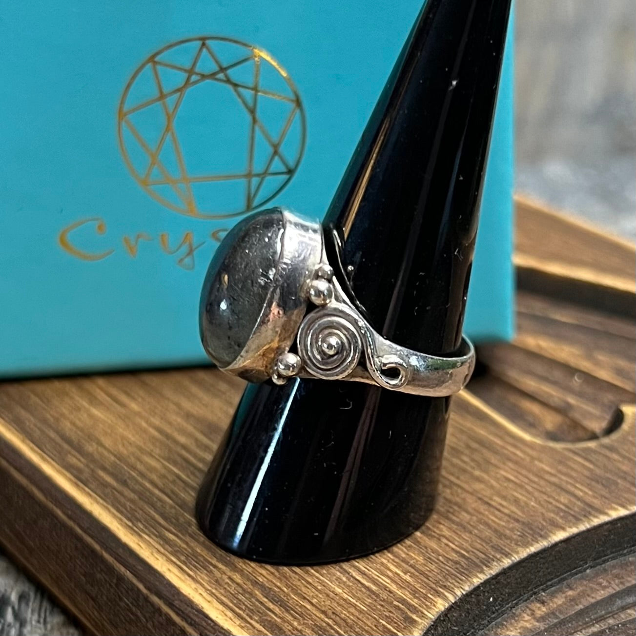Dreamy Sterling Silver Crystal Shop Labradorite Spiral Ornate Ring Size P 1/2