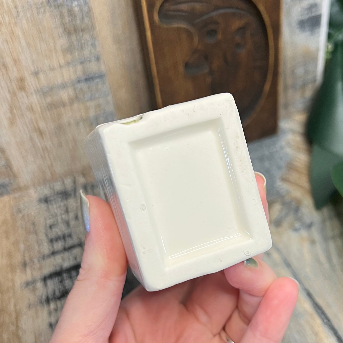 Hand Painted Ceramic Dutch Amsterdam House Miniature Curio