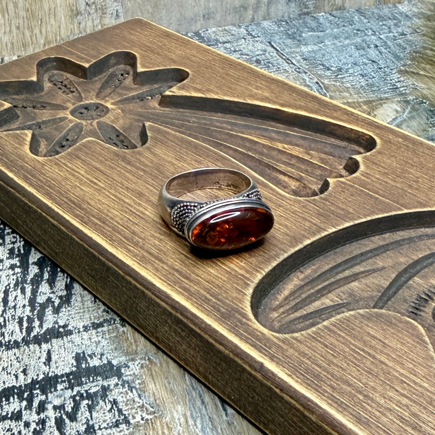 Dreamy Designer Suarti BA Amber Chunky Sterling Silver Ring size R