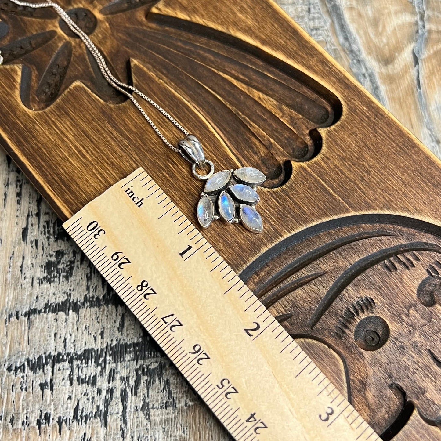 Dreamy Sterling Silver Flashy Moonstone Leaf Pendant Necklace