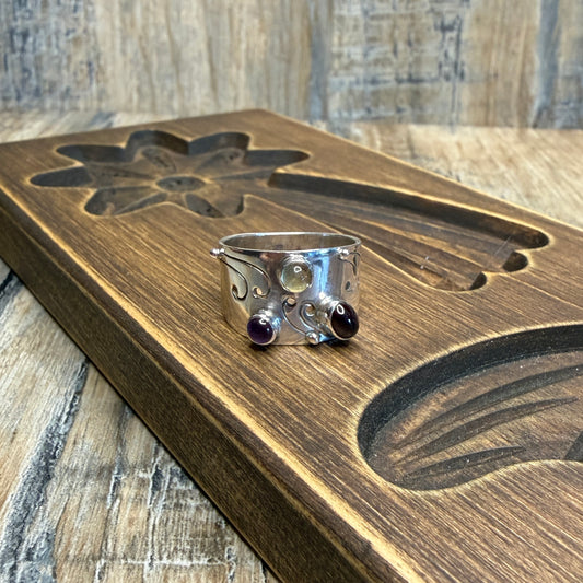 Unusual Sterling Silver Multi Gemstone Cut Out Ring size P