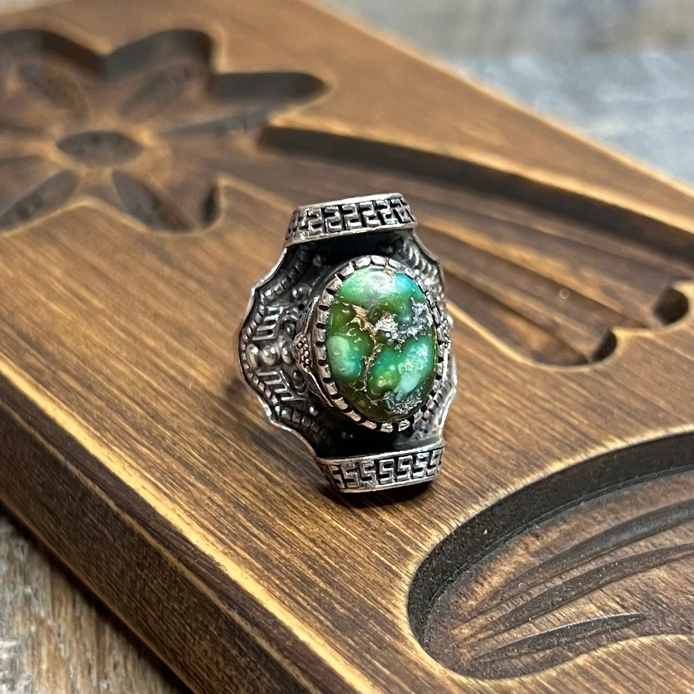 Stunning Sterling Silver Tibetan Green Turquoise Moth / Butterfly Saddle Ring Size Q
