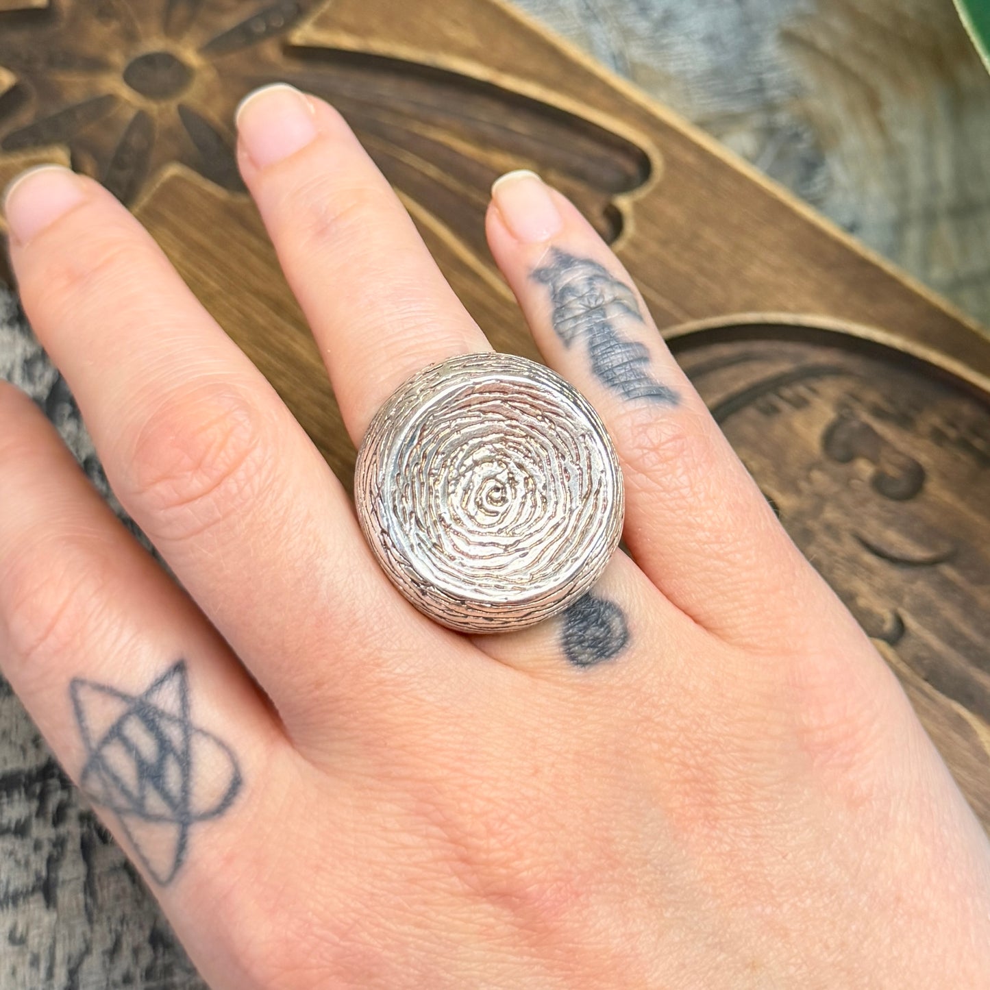 Chunky Artisan Sterling Silver Concave Spiral Effect Ring size M
