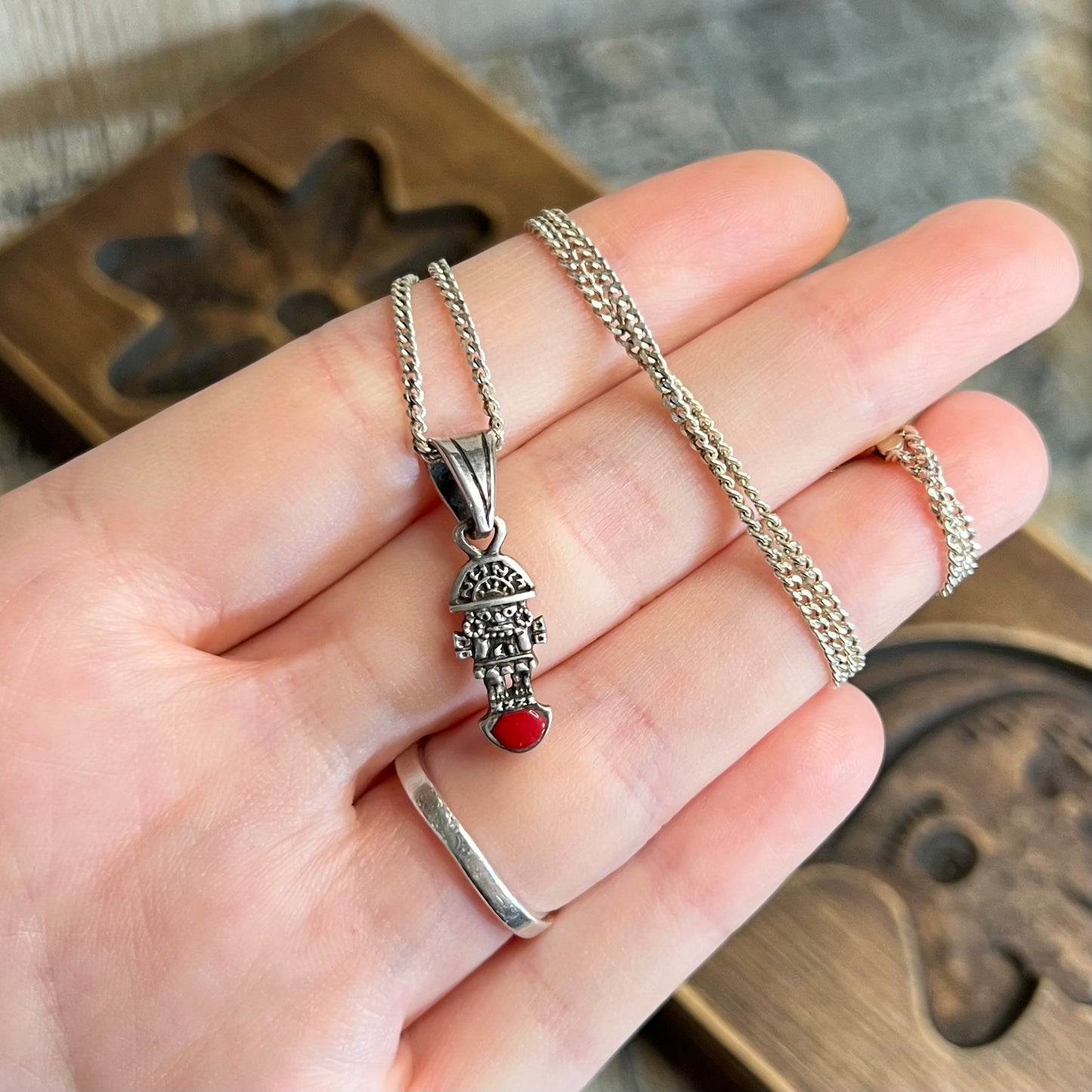 Sterling 950 Silver Peruvian Tumi God Coral Double Sided Pendant Necklace
