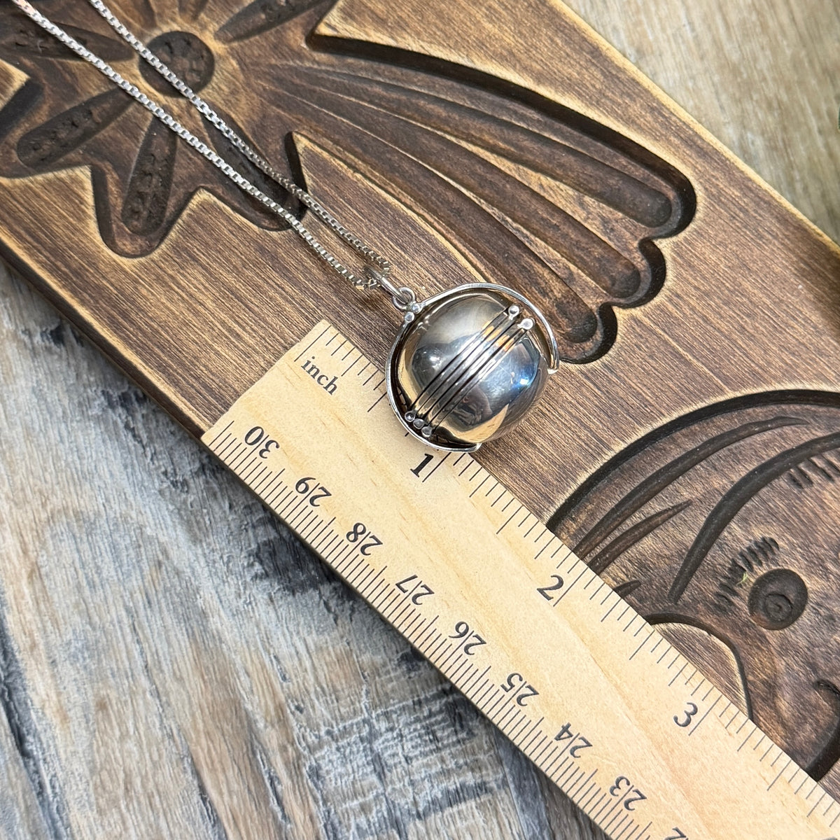 Stunning Sterling Silver Heavy Orb Picture Locket Pendant Necklace