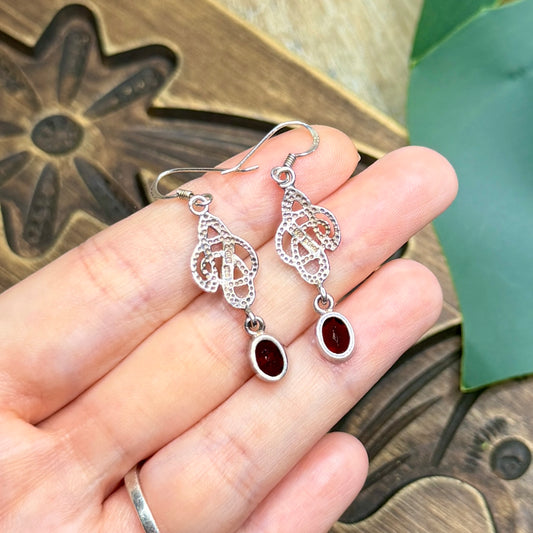 Beautiful Sterling Silver Kit Heath Celtic Knot Garnet Earrings