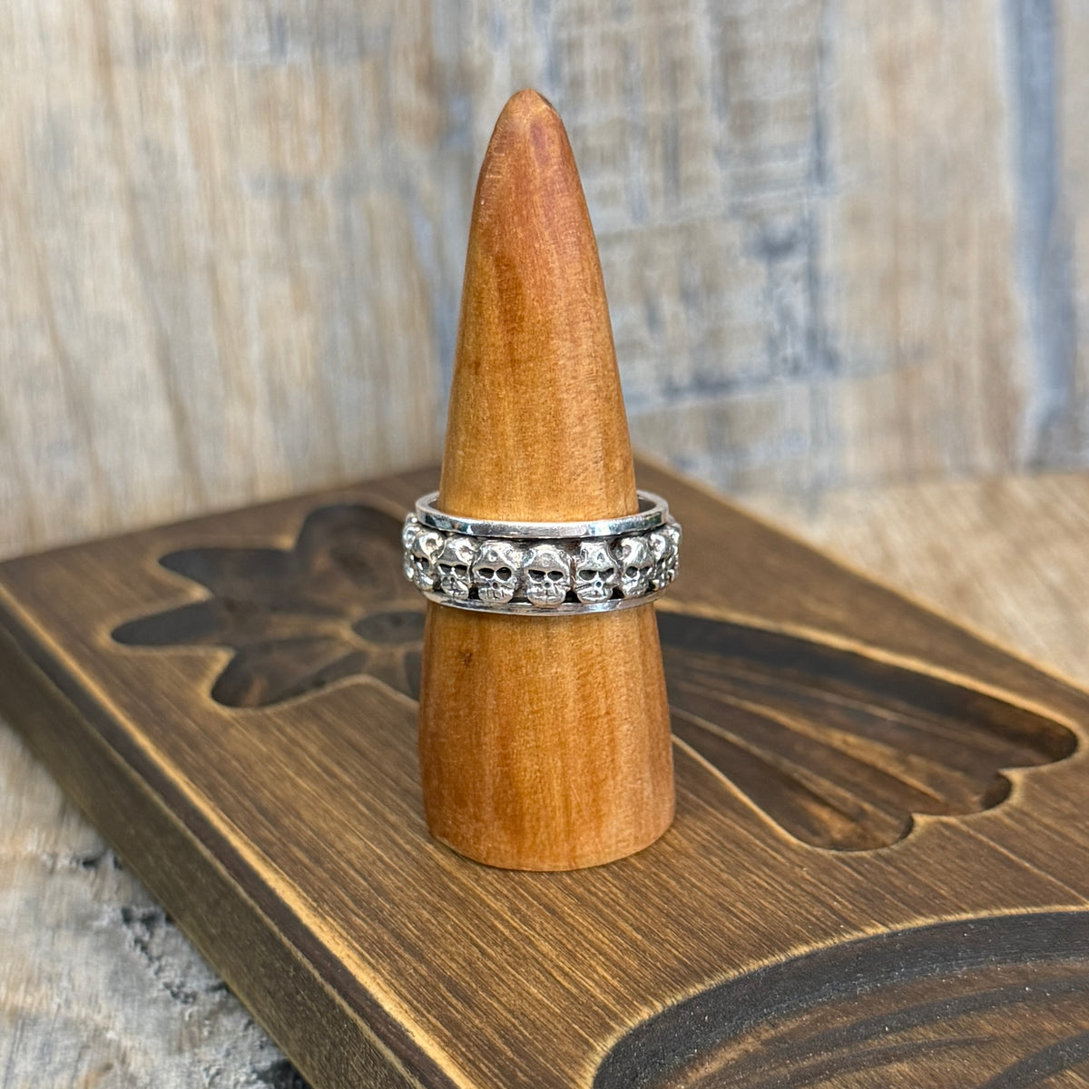 Gothic Sterling Silver Chunky Skull Band Spinner Ring Size T