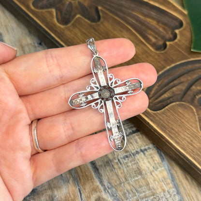 Dreamy Victorian Revival Sterling Silver Detailed Cross Pendant