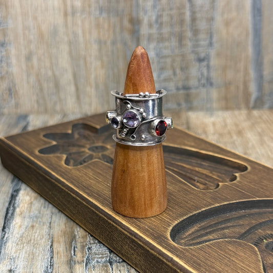 Unusual Sterling Silver Chunky Multi Gemstone Cut Out Ring size M