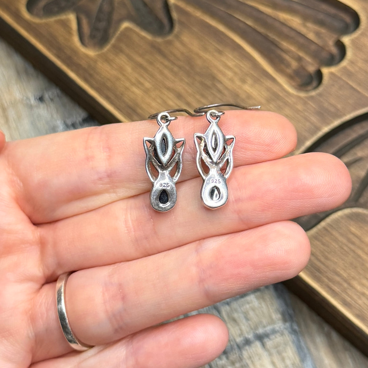 Beautiful Sterling Silver Celtic Green Amber Drop Earrings
