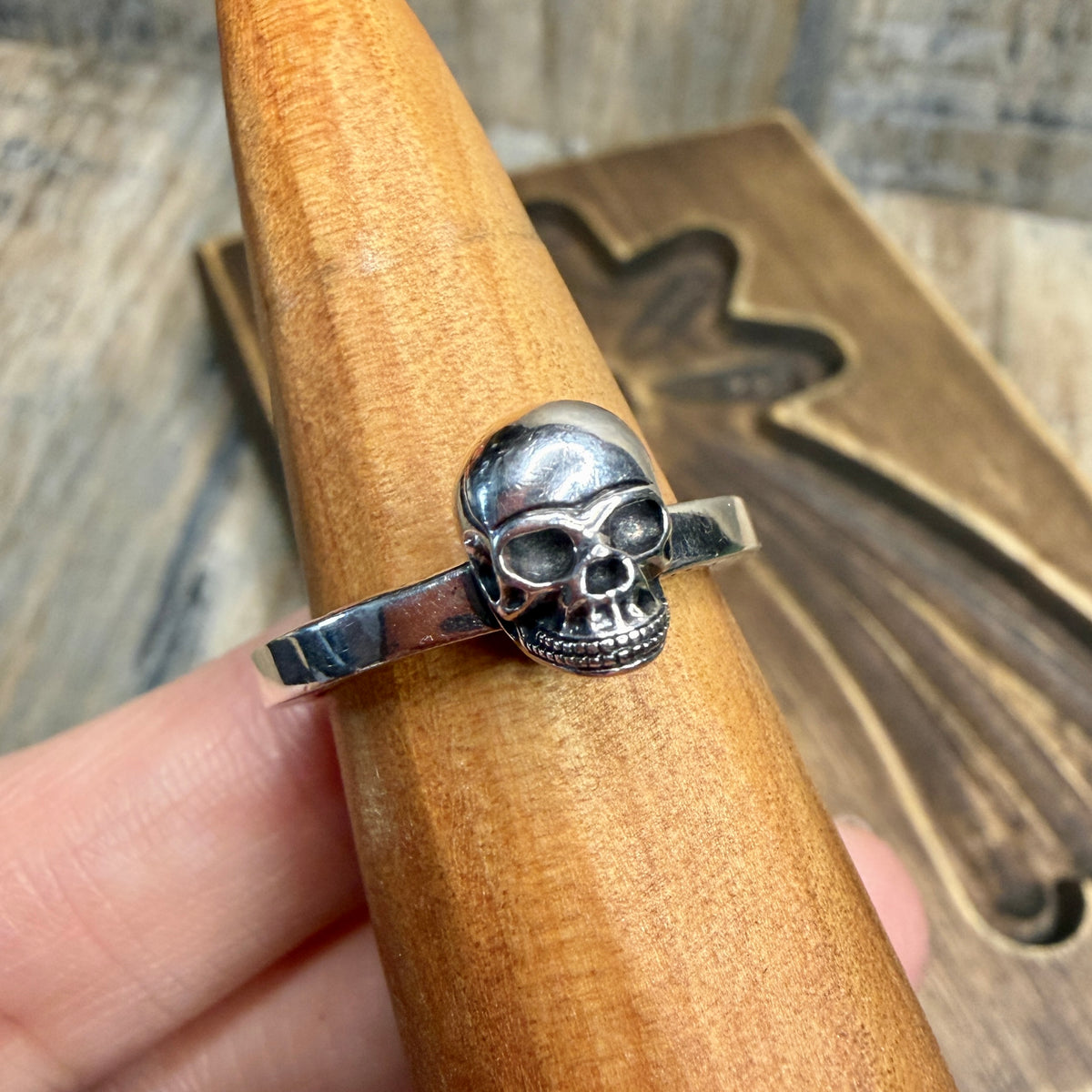 Thomas Sabo Designer Sterling Silver Rebel at Heart Skull Ring size O