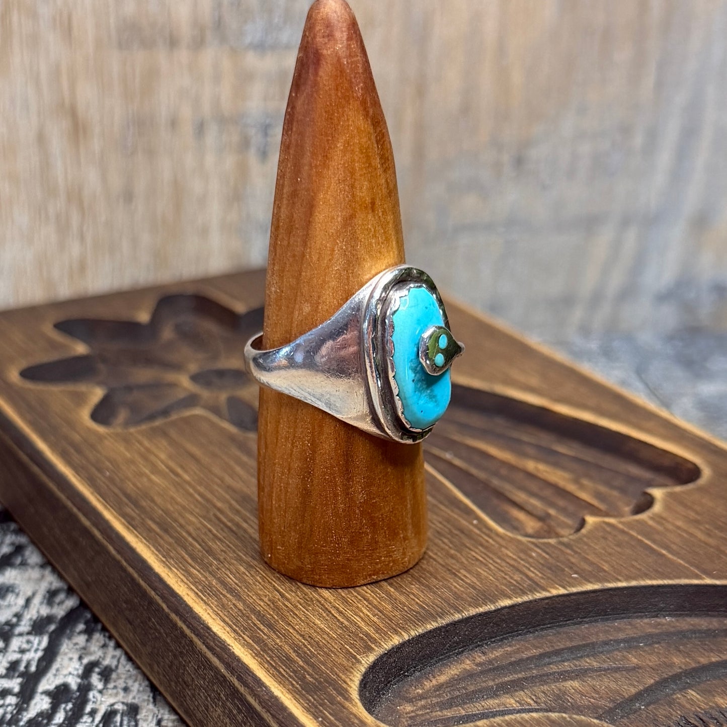 Stunning Native American Zuni Effie Calavaza Turquoise Snake Ring size T