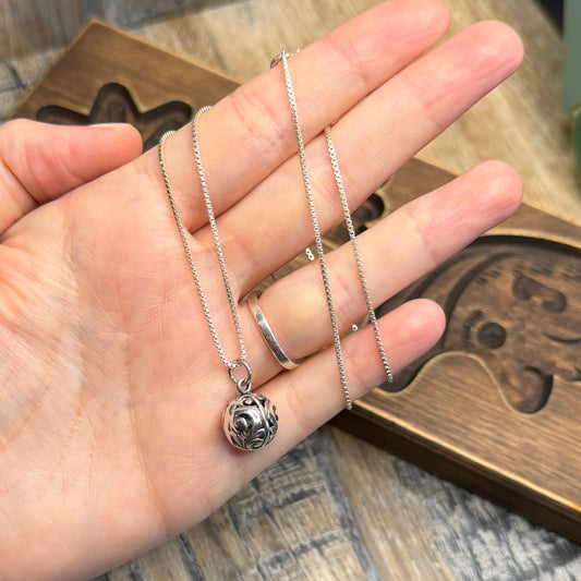 Dreamy Sterling Silver Ornate Filigree Orb Pendant Necklace