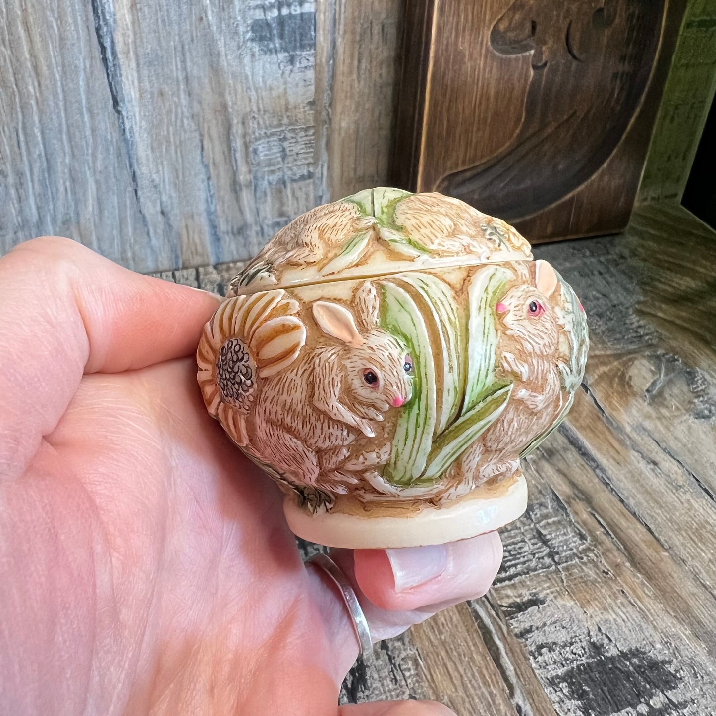 Vintage TAI Whimsy Hare Rabbit Floral Resin Ornate Miniature Trinket Box Curio