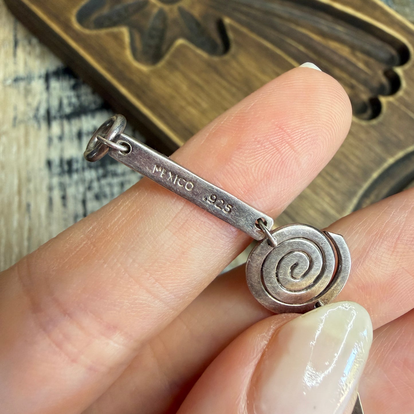 Dreamy Sterling Silver Mexican Designer MP Spiral Bracelet 8 Inches Length