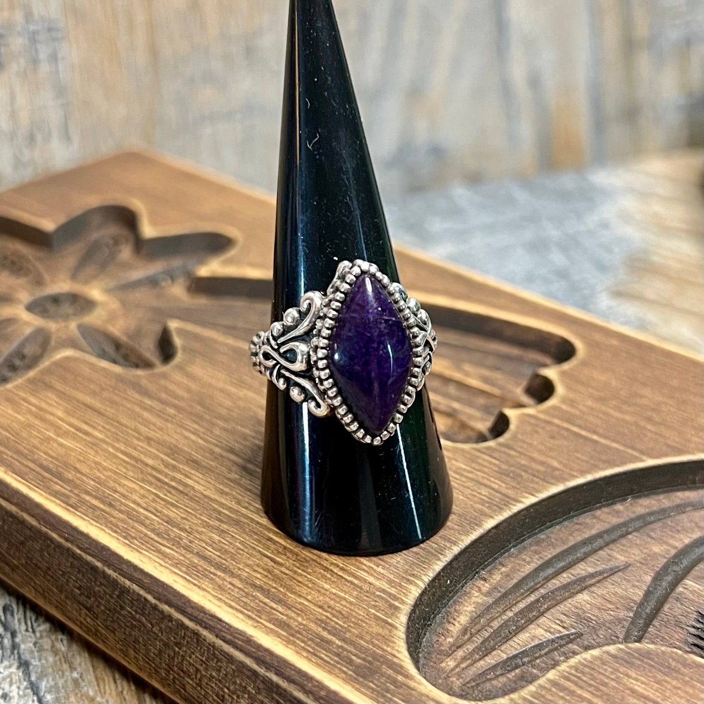 Carolyn Pollack Relios Southwestern Marquise Ornate Sterling Silver Charoite Ring Size Q