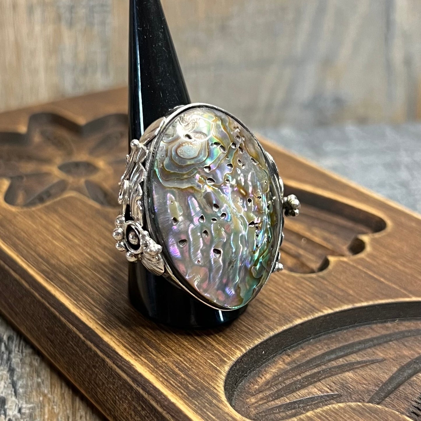 Dreamy Large Artisan Sterling Silver Abalone Shell Floral Ornate Ring size R 1/2