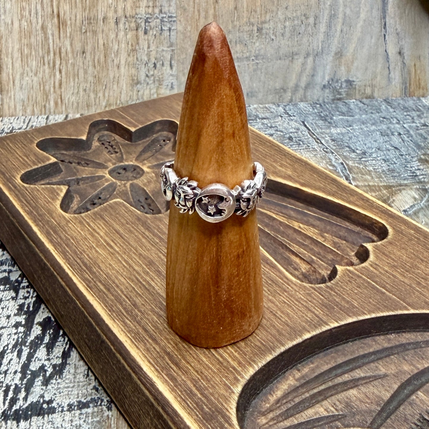 Whimsy Celestial Sterling Silver Moon / Sun / Stars Half Band Ring size O