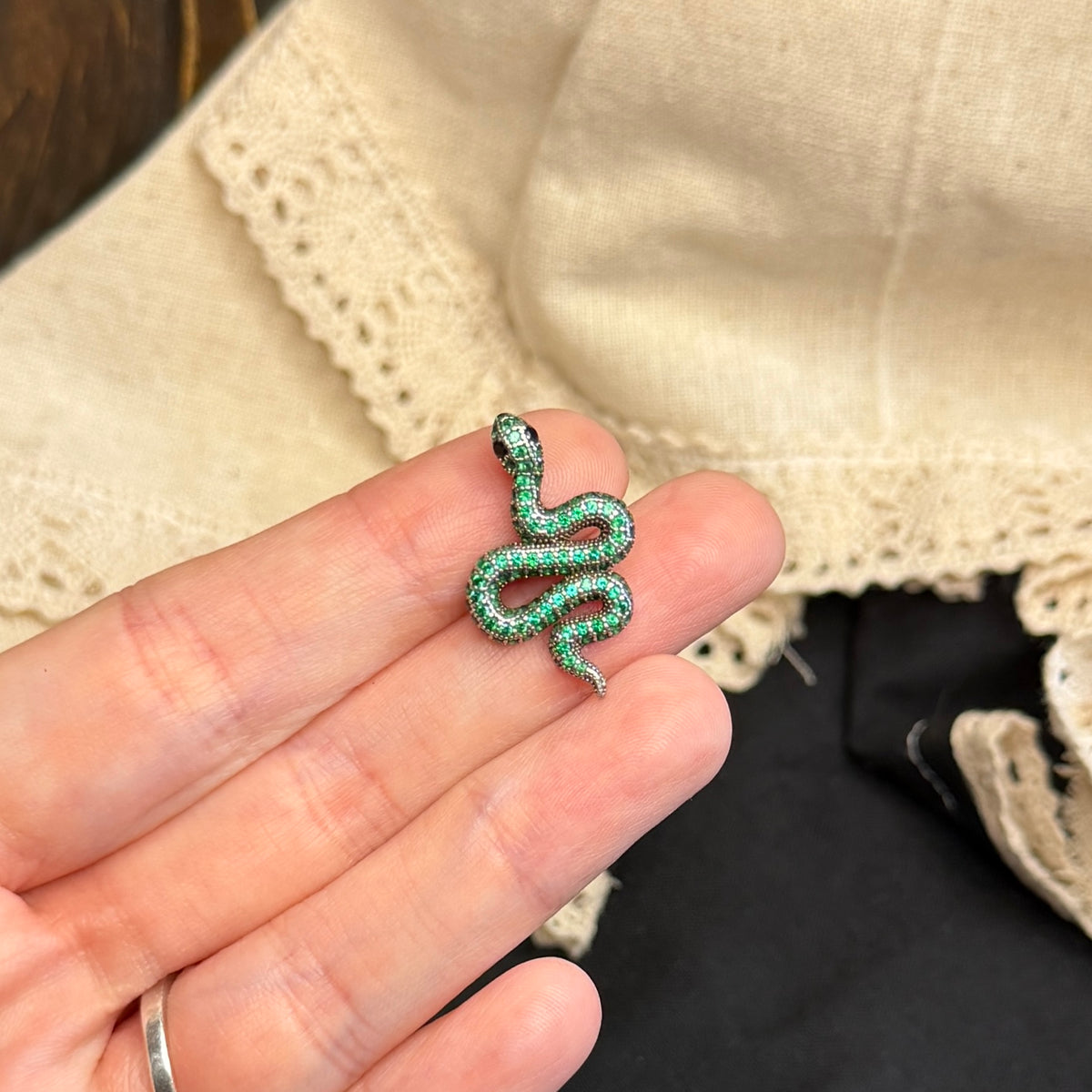 Beautiful Sterling Silver Designer Elanza Encrusted Stone Snake Pendant