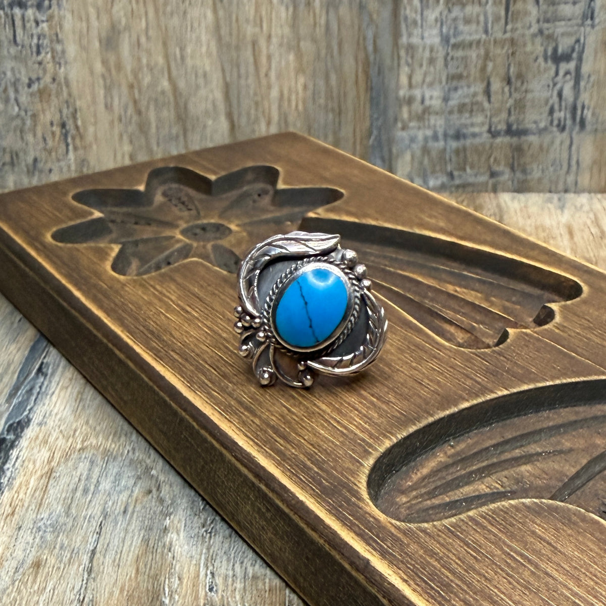 Dreamy Sterling Silver Native American Style Turquoise Ring size L